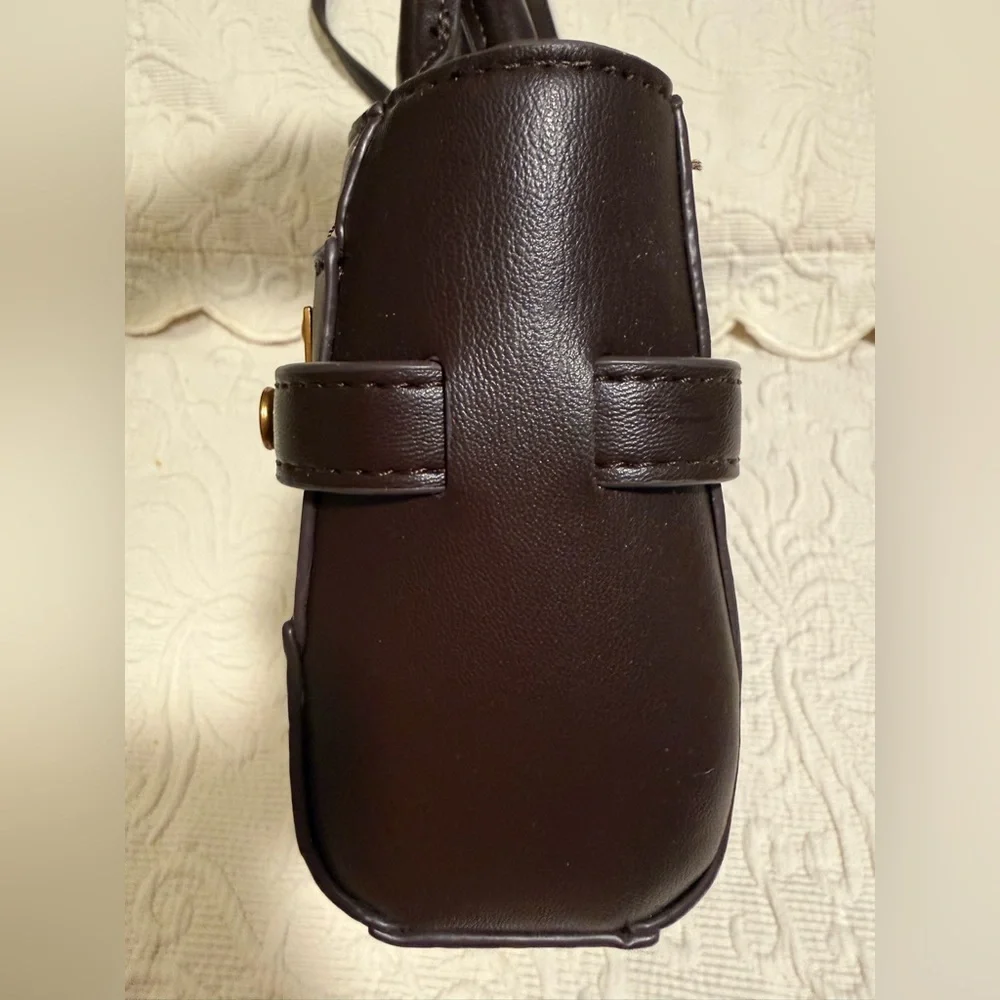 Steve Madden elegant dark